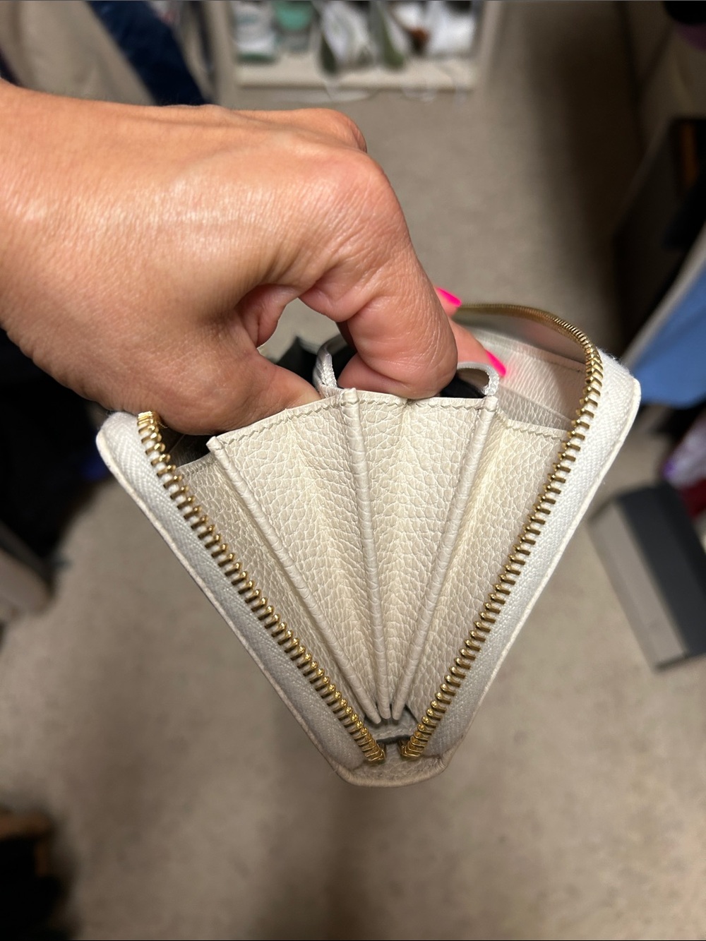 Authentic Gucci GG Marmont Zip-Around Wallet - Picture 6 of 7